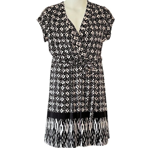 Liz Claiborne NEW WITH TAGS Faux Wrap Midi Dress Black and White Geometric Large - Picture 1 of 8